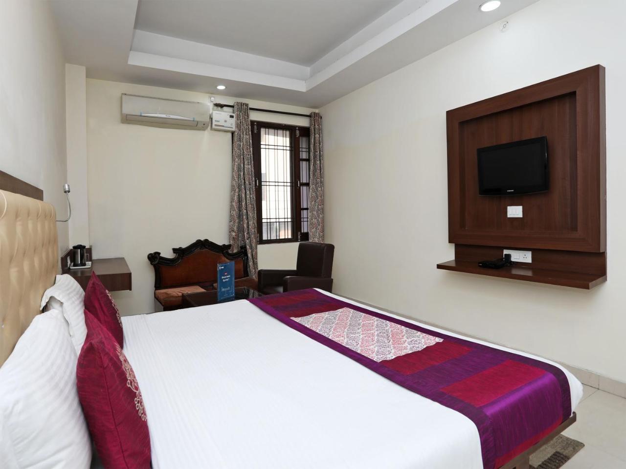 Oyo 680 Hotel Ranjana Heritage Lucknow Exterior photo