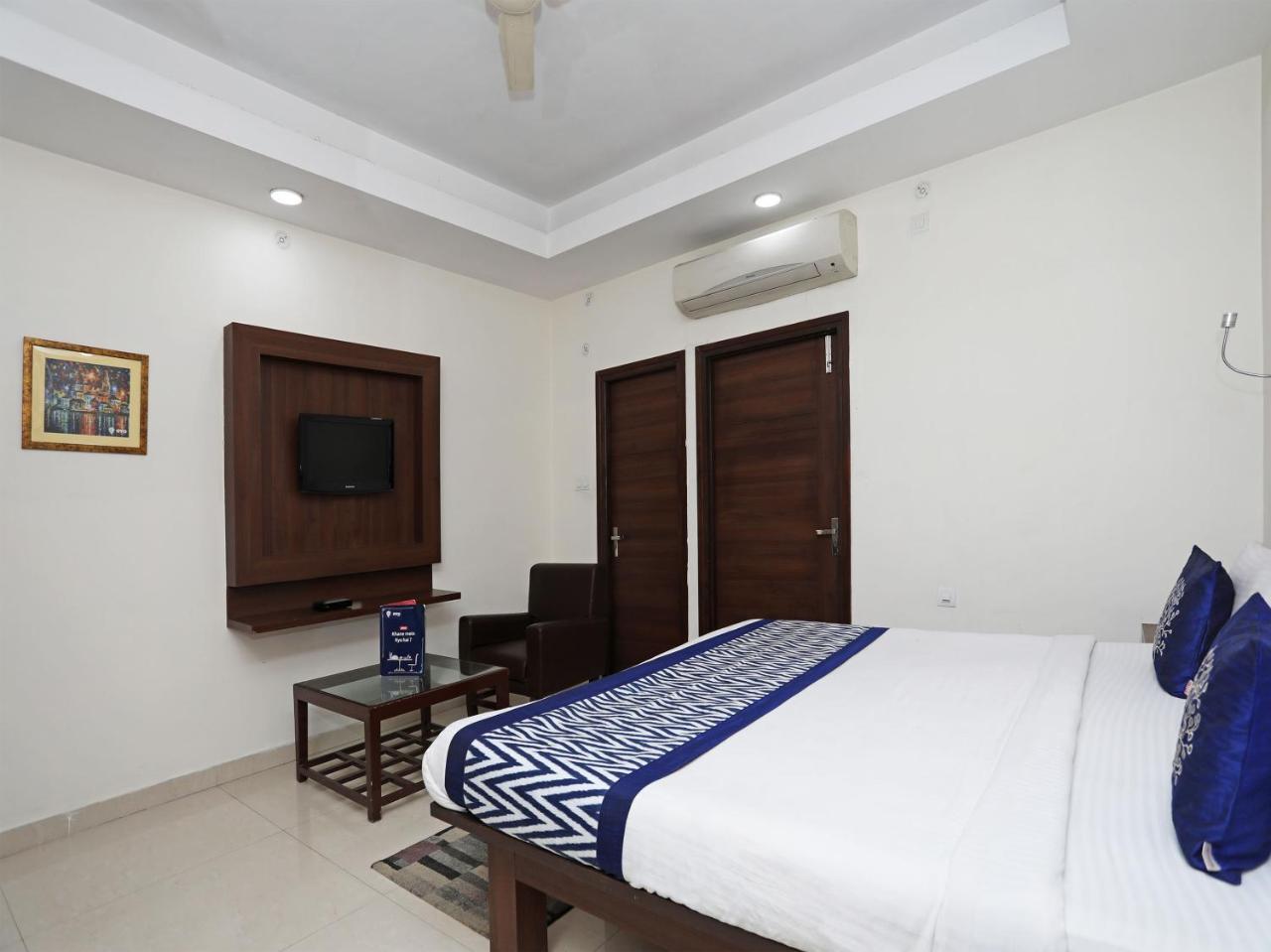 Oyo 680 Hotel Ranjana Heritage Lucknow Exterior photo