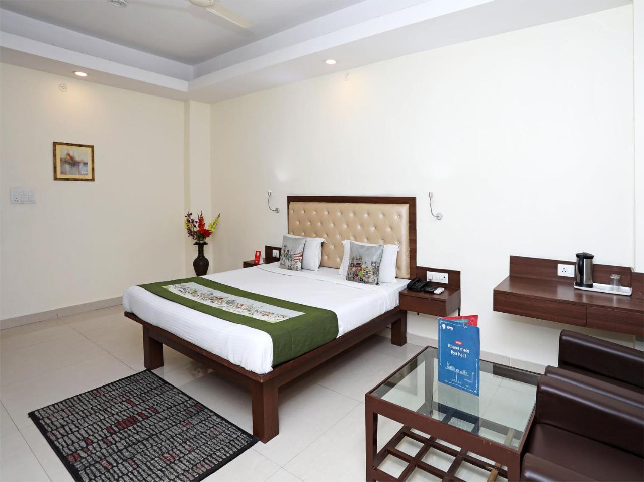 Oyo 680 Hotel Ranjana Heritage Lucknow Exterior photo